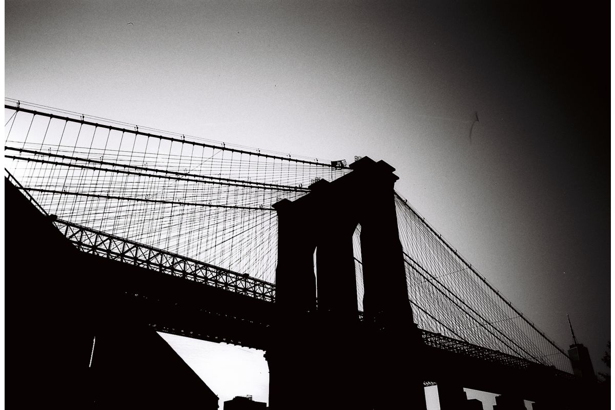Lomography Fantôme Kino 8 | B&W 35mm Film - Bokeh Cameras